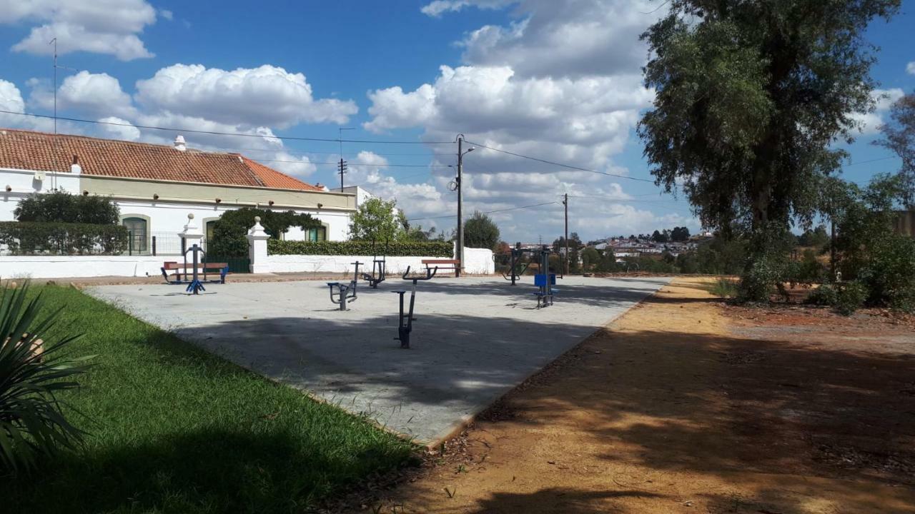 Palacete Dos Alcaides Minas de São Domingos Esterno foto